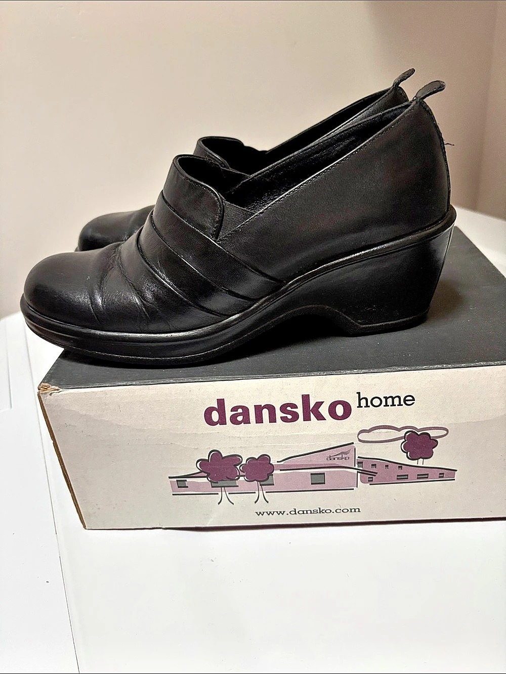 Dansko Aubrey Black Wedge Clog EU 38